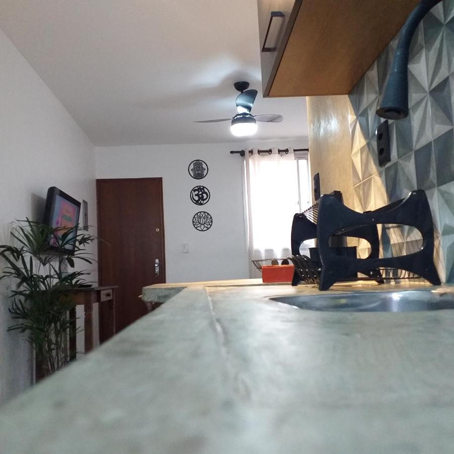 Apartamento Dona Frida Prainha Com Wifi Pe Na Areia Caraguatatuba Exterior photo