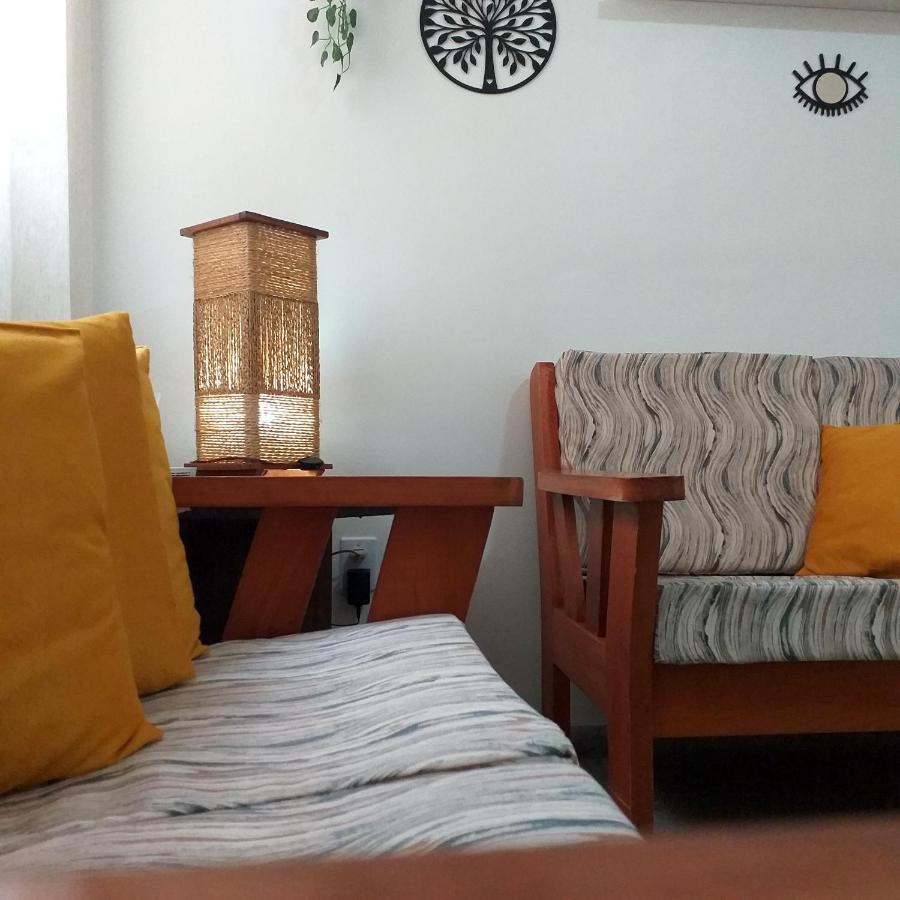 Apartamento Dona Frida Prainha Com Wifi Pe Na Areia Caraguatatuba Exterior photo