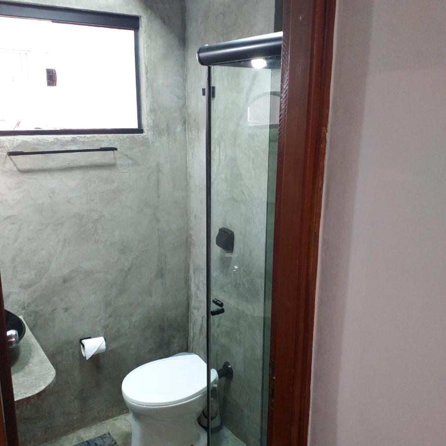 Apartamento Dona Frida Prainha Com Wifi Pe Na Areia Caraguatatuba Exterior photo