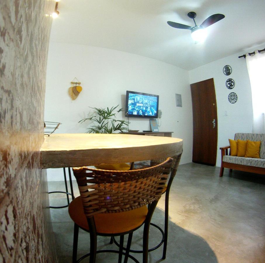 Apartamento Dona Frida Prainha Com Wifi Pe Na Areia Caraguatatuba Exterior photo